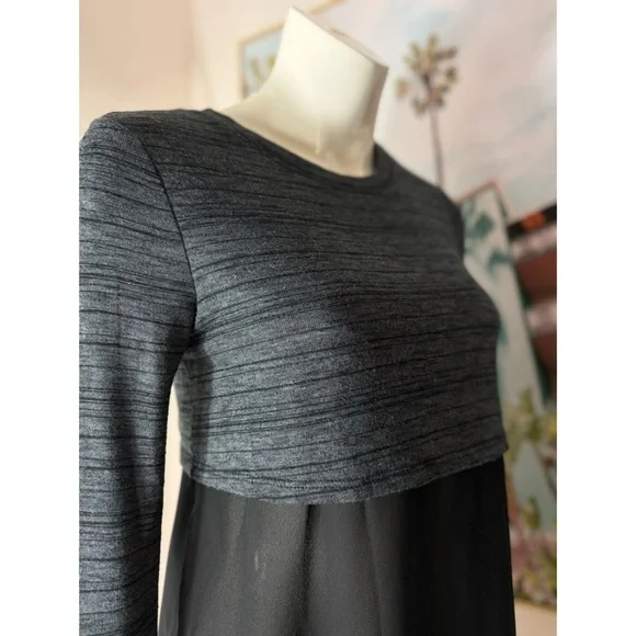 Urban Outfitters Silence + Noise Sheer Overlay Long Sleeve Pullover Sweater XS - Picture 3 of 4